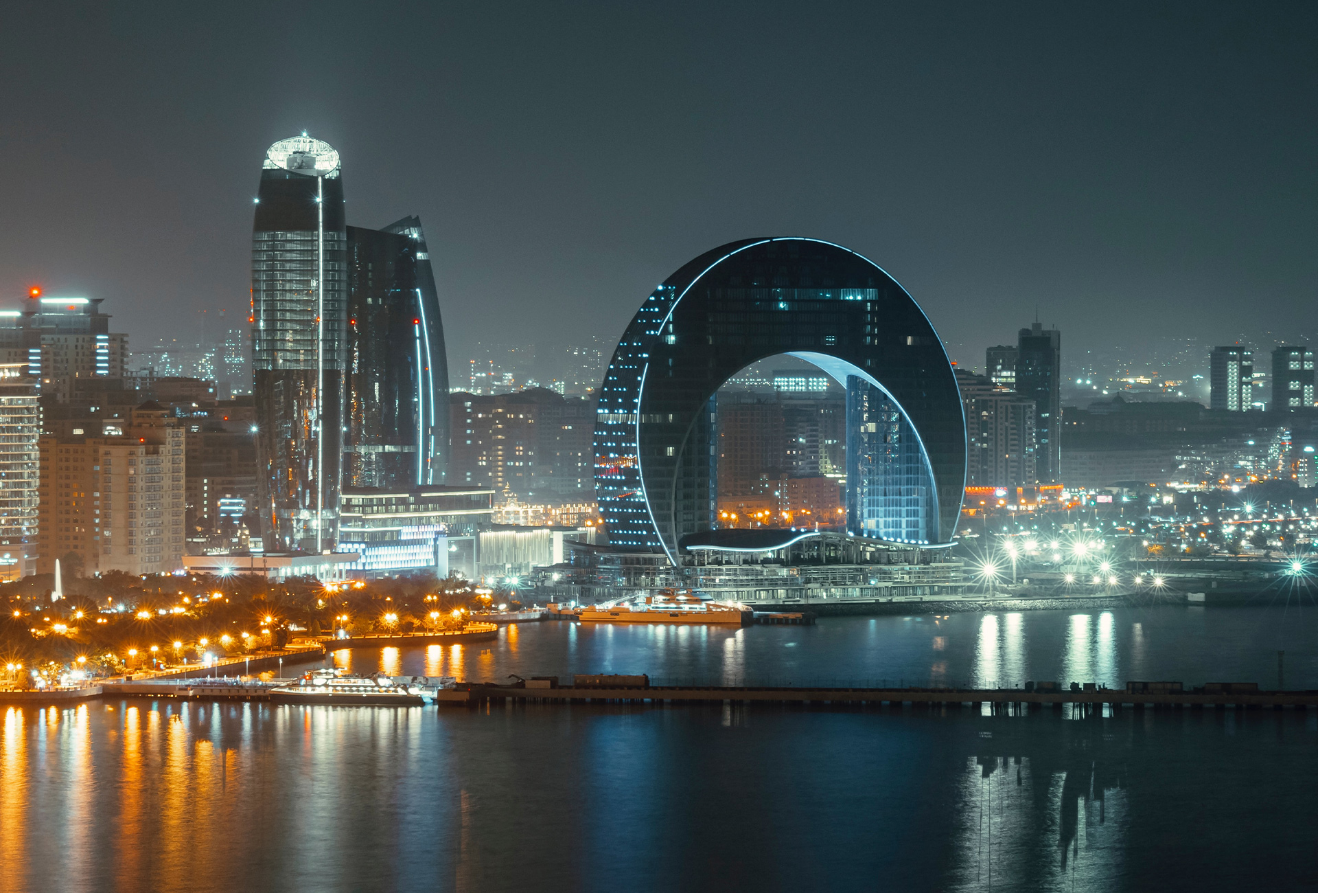 Crescent Hotel, Baku