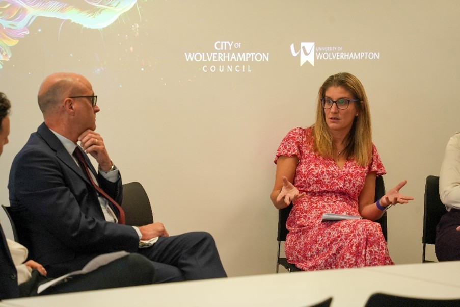 Laura Loftus sat down talking at the event