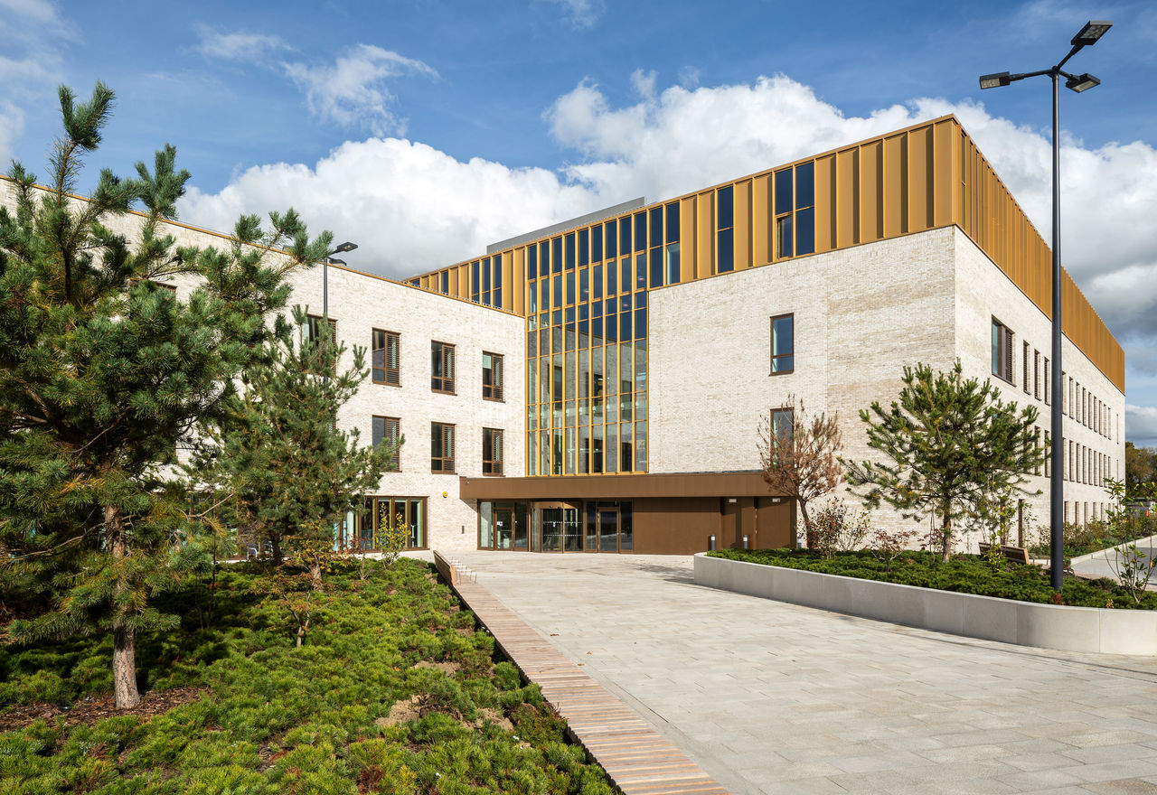 Parkhead Health, Social Care and Community Hub, Glasgow